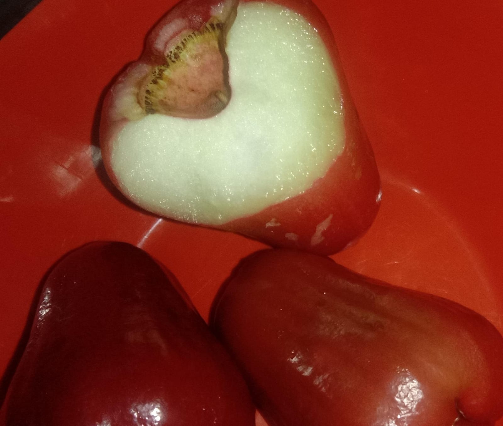 JAMBU (AIR)